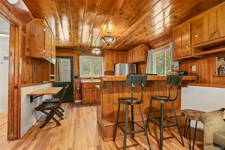 8 Oak Drive, Mt Baldy, California 91759
