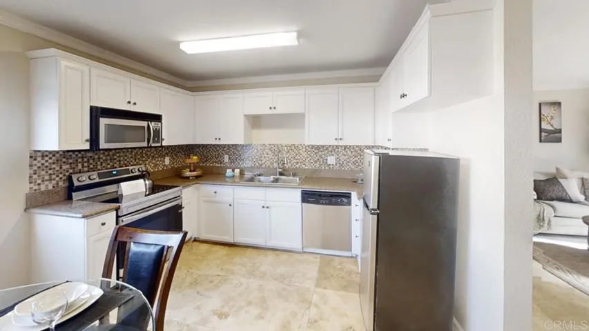 6750 Beadnell Way 31, San Diego, California 92117