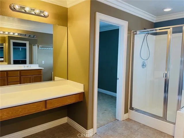 14038 Parkwood Ave, Eastvale, California 92880