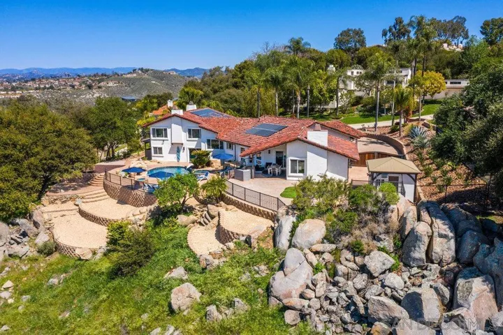 12833 Lunada Place, San Diego, California 92128
