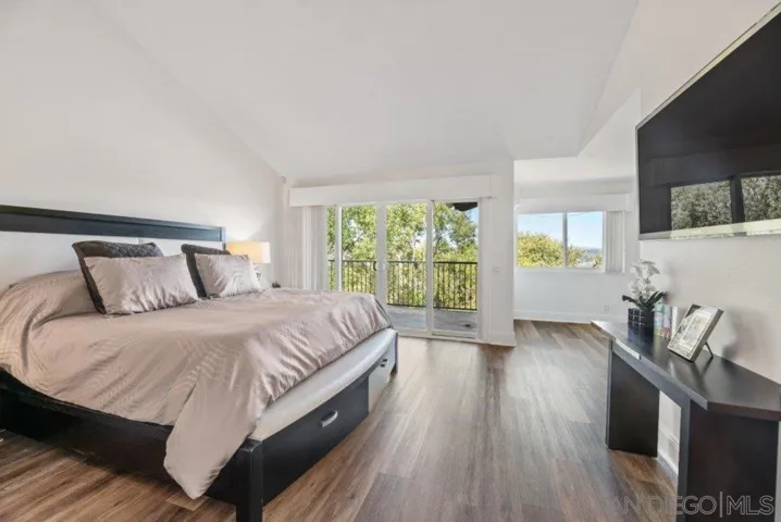 12833 Lunada Place, San Diego, California 92128