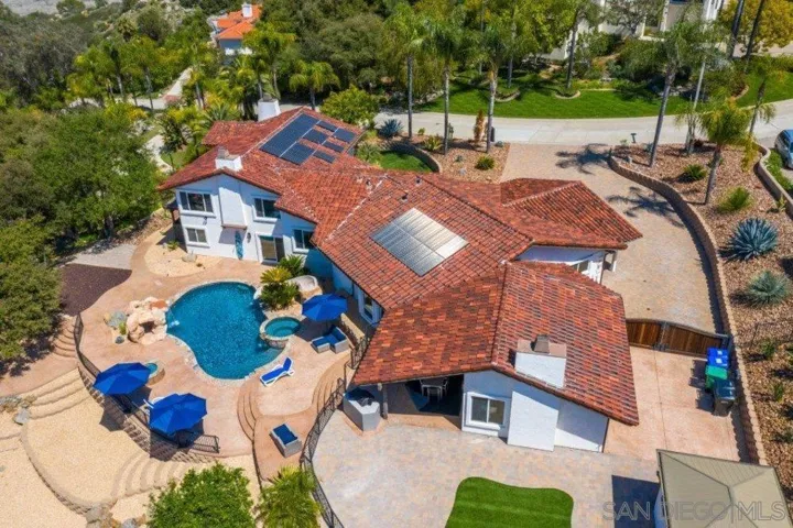 12833 Lunada Place, San Diego, California 92128