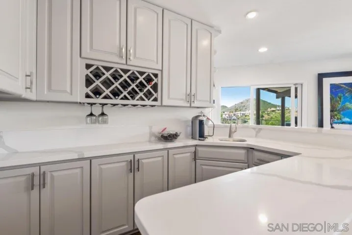 12833 Lunada Place, San Diego, California 92128