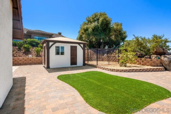 12833 Lunada Place, San Diego, California 92128