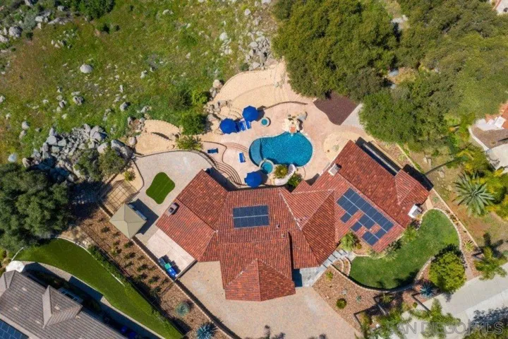 12833 Lunada Place, San Diego, California 92128