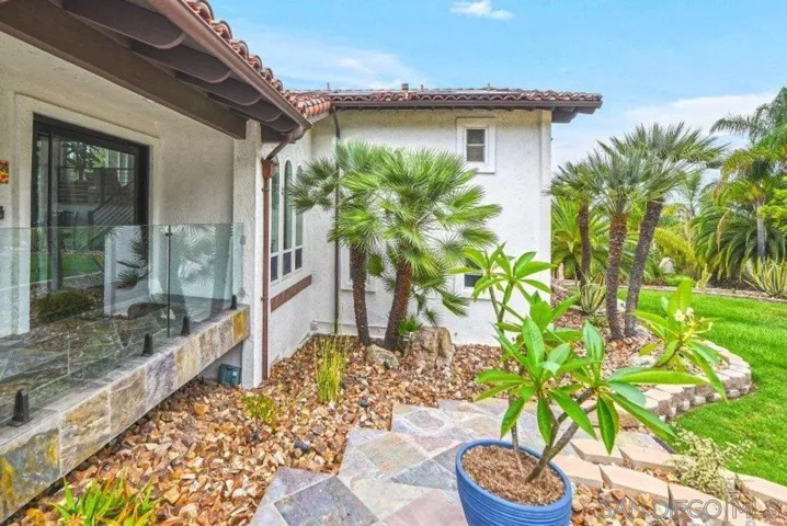 12833 Lunada Place, San Diego, California 92128