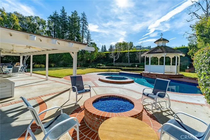22530 Itasca Street, Chatsworth, California 91311