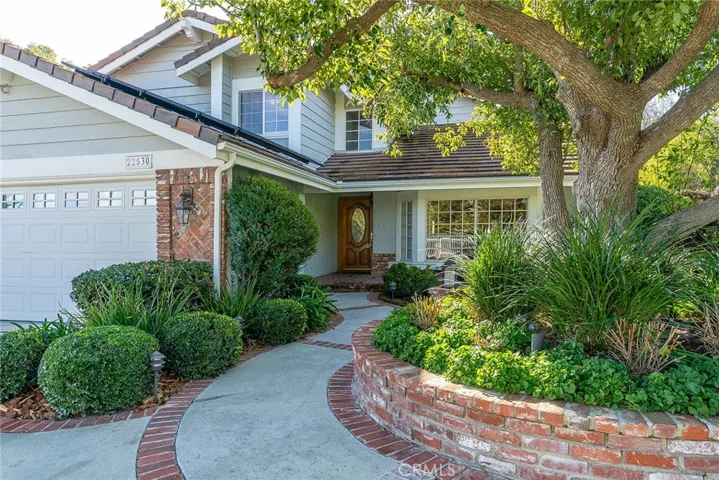 22530 Itasca Street, Chatsworth, California 91311