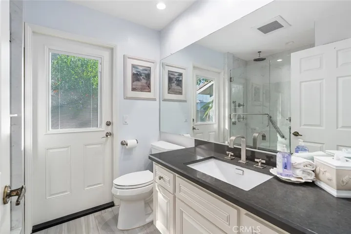 22530 Itasca Street, Chatsworth, California 91311