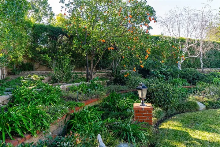22530 Itasca Street, Chatsworth, California 91311