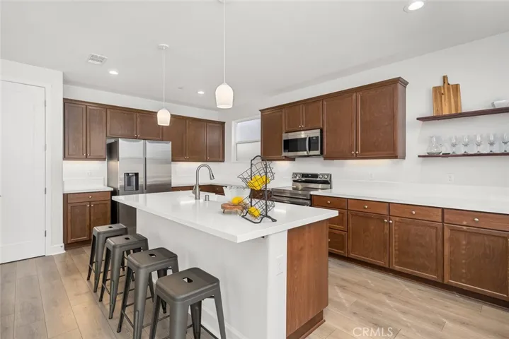 913 Legacy Lane, San Luis Obispo, California 93405