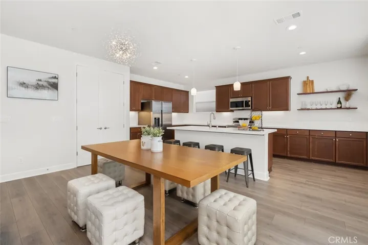 913 Legacy Lane, San Luis Obispo, California 93405