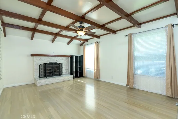 600 Amherst Drive, Burbank, California 91504