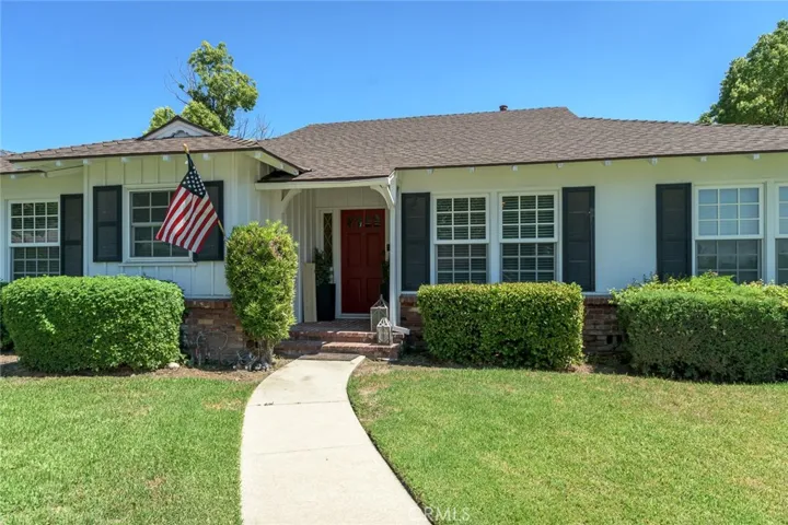 600 Amherst Drive, Burbank, California 91504