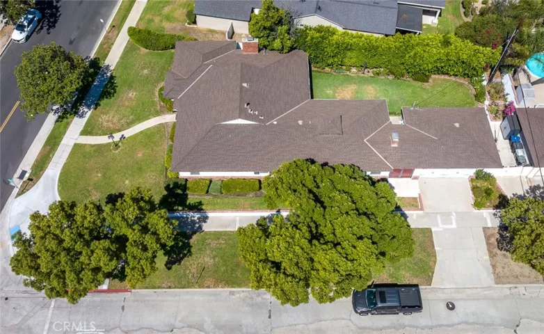 600 Amherst Drive, Burbank, California 91504