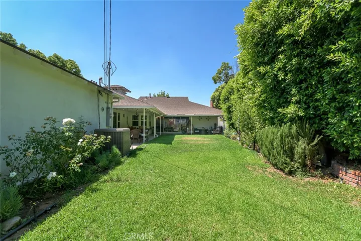 600 Amherst Drive, Burbank, California 91504
