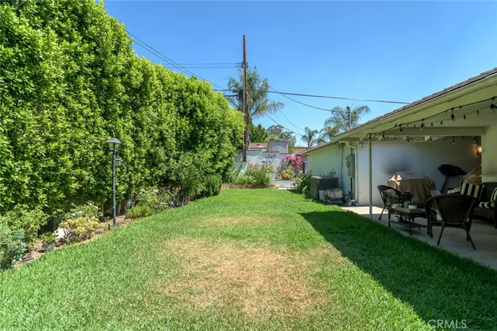 600 Amherst Drive, Burbank, California 91504