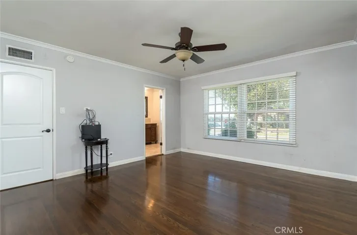 600 Amherst Drive, Burbank, California 91504