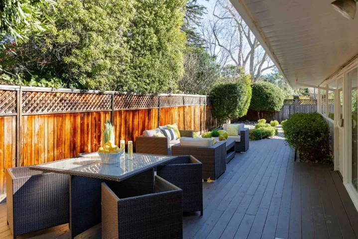 963 Van Auken Circle, Palo Alto, California 94303