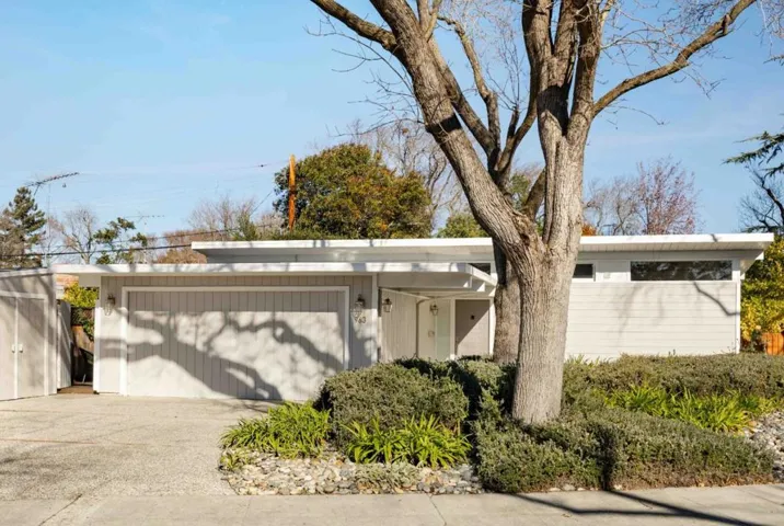 963 Van Auken Circle, Palo Alto, California 94303