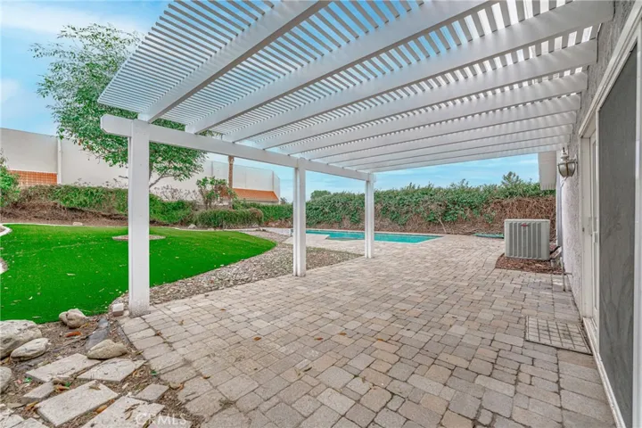 1478 Bibiana Way, Upland, California 91786