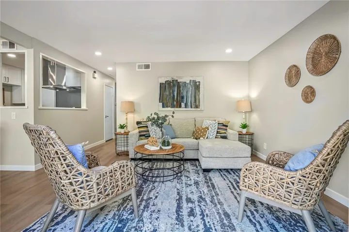 1330 Evergreen Drive, Cardiff By The Sea, California 92007