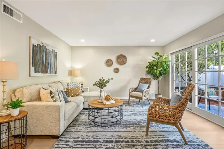 1330 Evergreen Drive, Cardiff By The Sea, California 92007