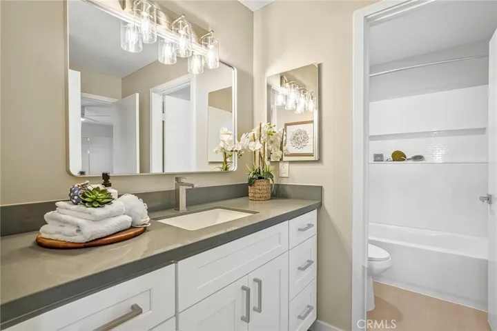 1330 Evergreen Drive, Cardiff By The Sea, California 92007