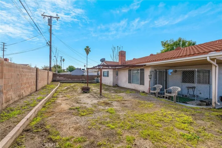 460 S Walnut Street, Hemet, California 92543