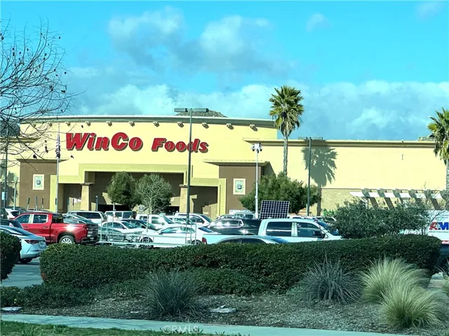 Grocery nearby