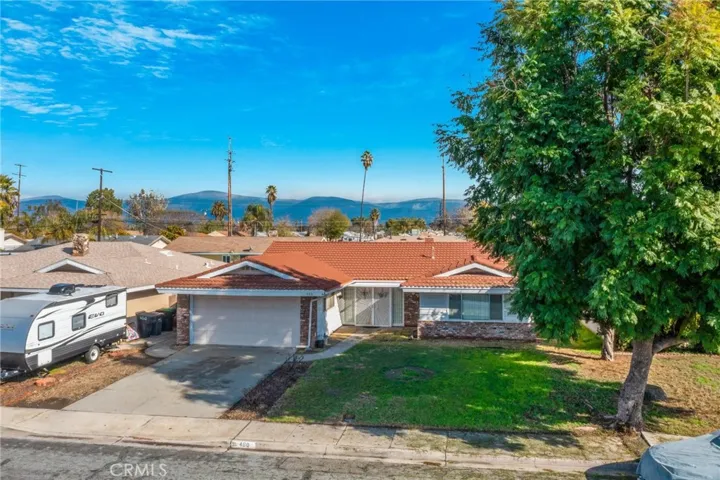 460 S Walnut Street, Hemet, California 92543