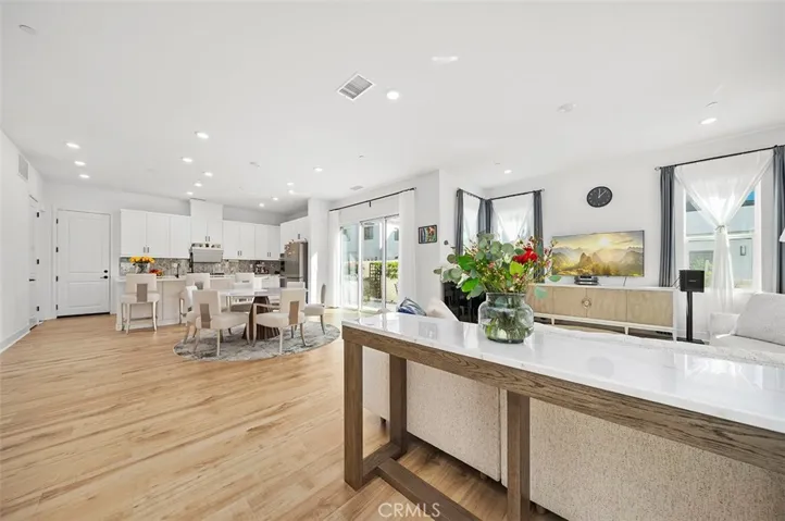 142 Yugen, Irvine, California 92618