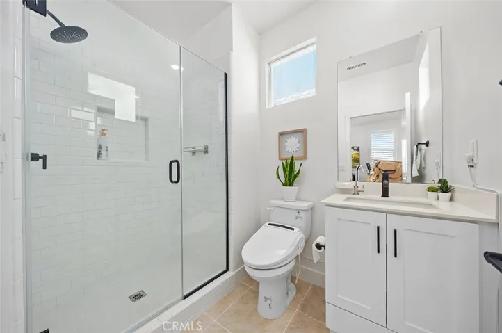 142 Yugen, Irvine, California 92618