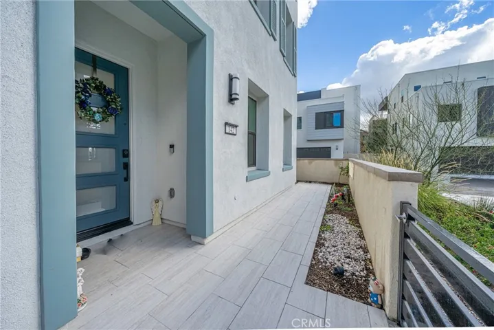 142 Yugen, Irvine, California 92618
