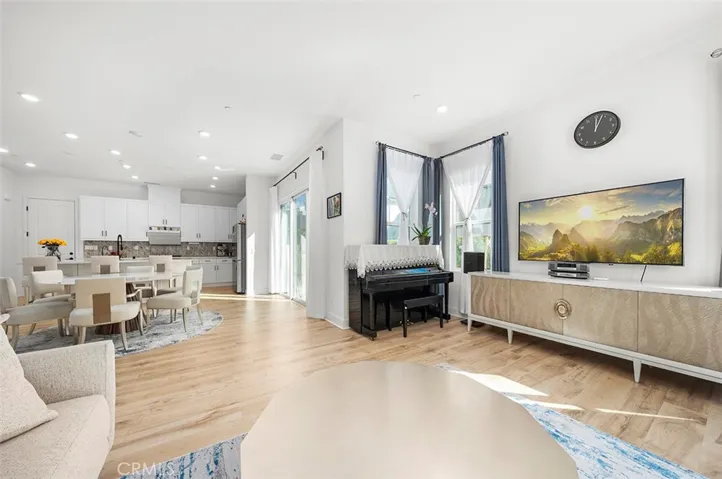 142 Yugen, Irvine, California 92618