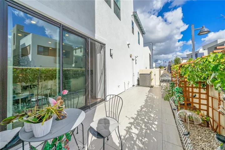 142 Yugen, Irvine, California 92618
