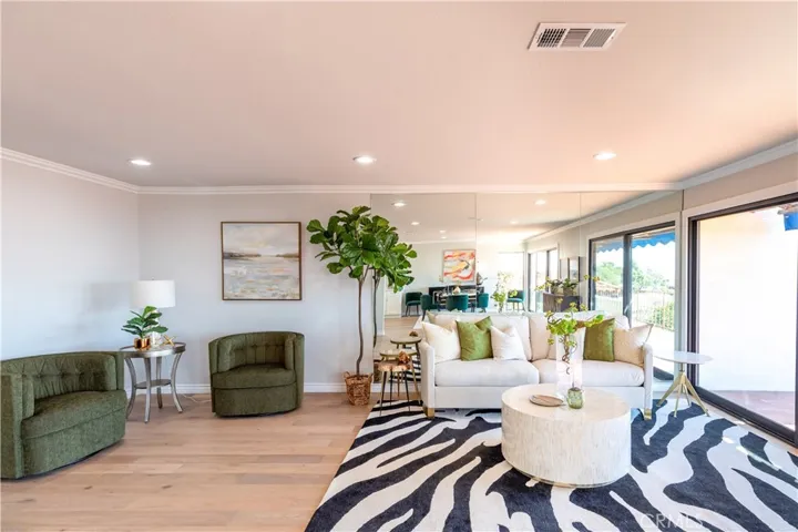 15 Ocean Crest Court, Rancho Palos Verdes, California 90275