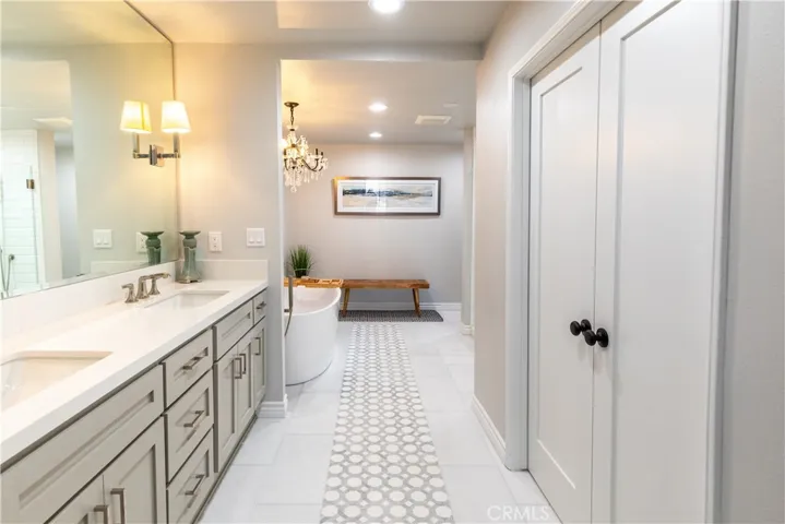 15 Ocean Crest Court, Rancho Palos Verdes, California 90275