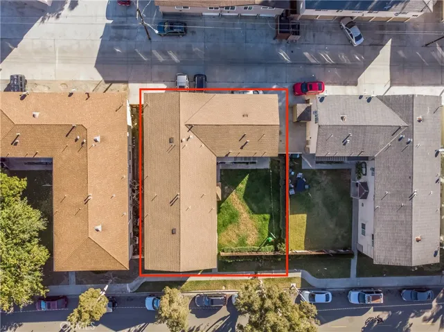 985 Valencia Street, Costa Mesa, California 92626