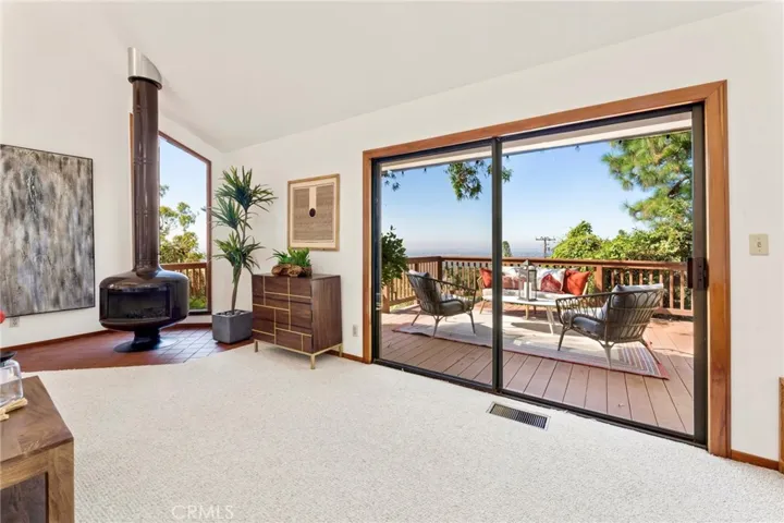 646 Alta Vista Drive Drive, Sierra Madre, California 91024