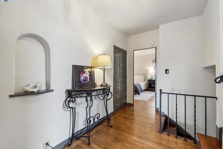 1615 Pearl St, Alameda, California 94501