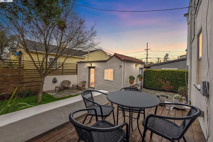 1615 Pearl St, Alameda, California 94501