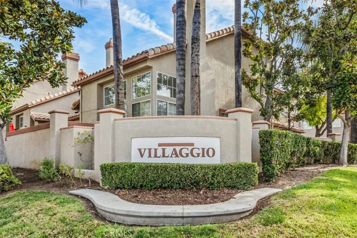 2900 Via Toscana 101, Corona, California 92879