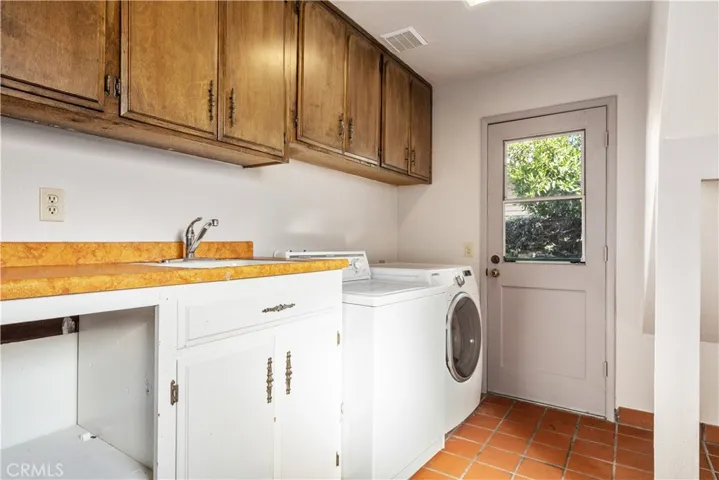 440 Pacific A, San Luis Obispo, California 93401