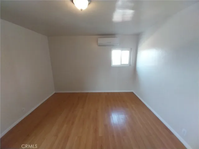 7051 3rd Avenue, Los Angeles, California 90043