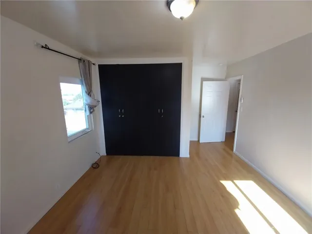 7051 3rd Avenue, Los Angeles, California 90043