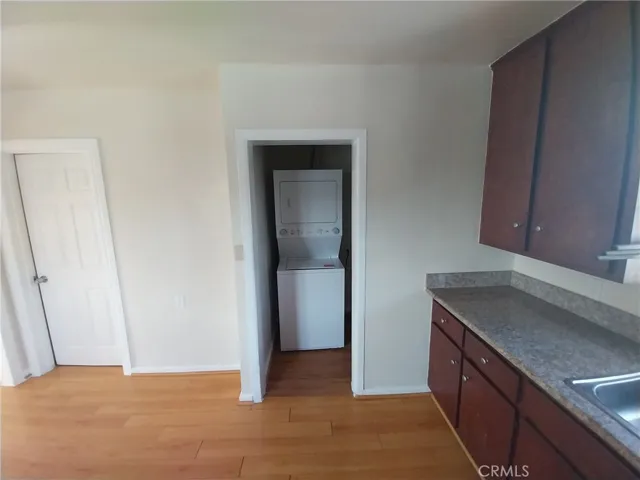 7051 3rd Avenue, Los Angeles, California 90043