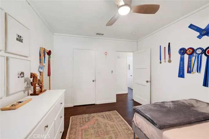 422 Magnolia Street, Costa Mesa, California 92627