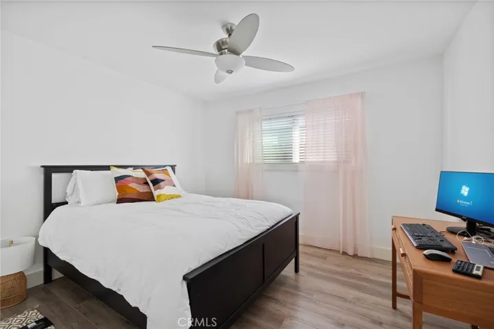 180 Rochester Street, Costa Mesa, California 92627