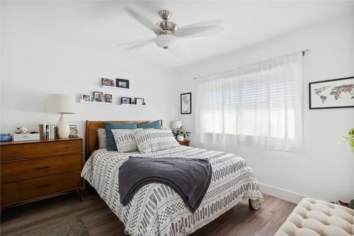 180 Rochester Street, Costa Mesa, California 92627